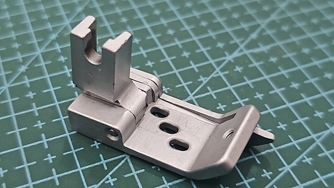 PRENSATELAS CADENETA GK0056 3 AGUJAS DIAGONAL