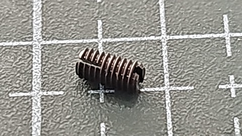 TORNILLO REGULADOR ALTURA SOPORTE AGUJA LSW DOBLE AGUJA