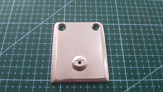 CHAPA DE AGUJA BORDADORA RCM-1501 / GG721