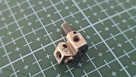 SOPORTE DE AGUJA PEGASUS PESADO 5MM