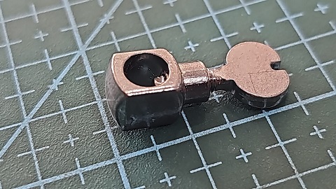 APRETADOR AGUJA COMUN UNIVERSAL 15C