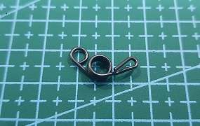 RESORTE BRAZO DEL PRENSATELAS PEGASUS