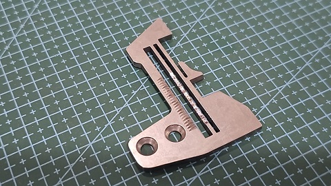 CHAPA DE AGUJA PEGASUS 3 HILOS E52