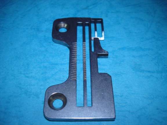 CHAPA DE AGUJA YAMATO AZ6500 3 HILOS