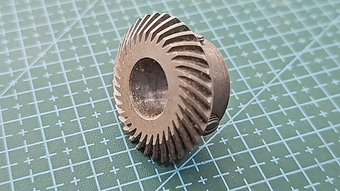 ENGRANAJE GRANDE CONSEW 230 RECTA
