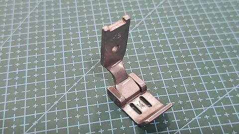 PRENSATELA DOBLE AGUJA SIN GUIA 1/4 (6.4MM)