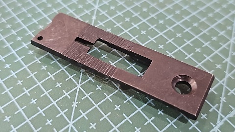 CHAPA DE AGUJA 1/8 DOBLE AGUJA ELECTRONICA