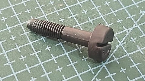 TORNILLO REGULADOR DE ACEITE DDL