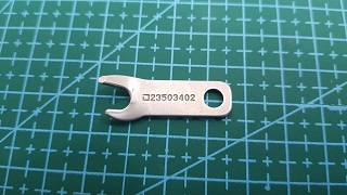 TRABA DE LA LANZADERA JUKI LZ 2280/2290 SERIE
