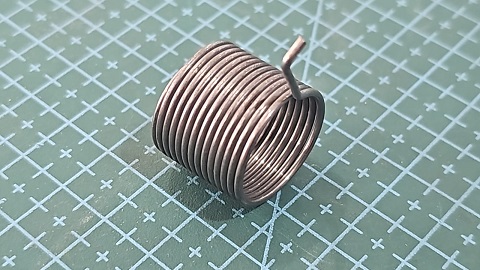 RESORTE SINGER OJALADORA 71 / 271