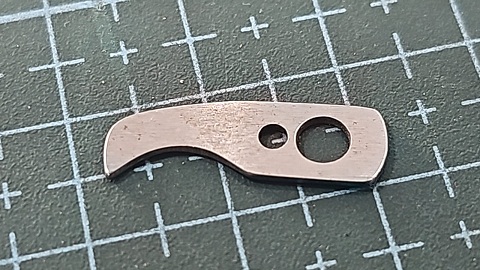 CUCHILLA SINGER RETENORA DE HILO 71K OJALADORA