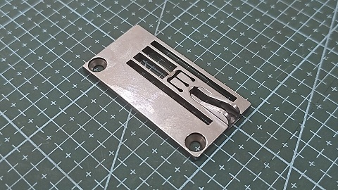 CHAPA DE AGUJA 6.4 PEGASUS PARA PESPUNTE COLLARETA