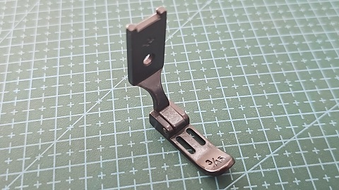 PRENSATELA DOBLE AGUJA 3/16 PARA CIERRE