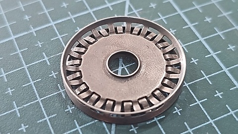 GUIA HILO DEL TENSOR SINGER 457