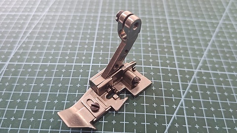 PRENSATELAS PEGASUS OVERLOCK 6 HILOS