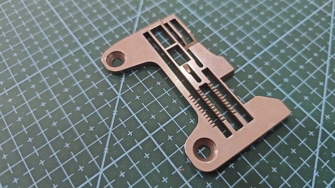 CHAPA DE AGUJA PEGASUS EX3216  (5X6) JEANS