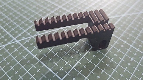 DIENTE COSEDORA DE BOLSA