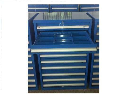 ESTANTE CON 10 CAJAS P/ REPUESTOS METAL