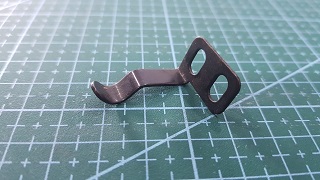 TRAVA DE LA TAPA DE LOS LOOPER YAMATO VF2300