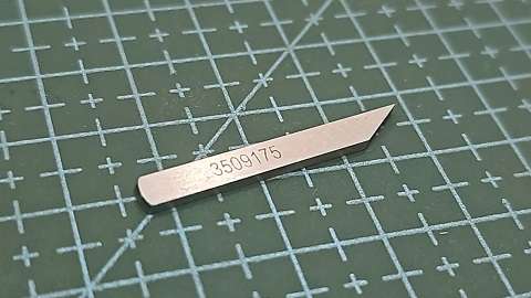 CUCHILLA FIJA CORTE DE HILO GK35