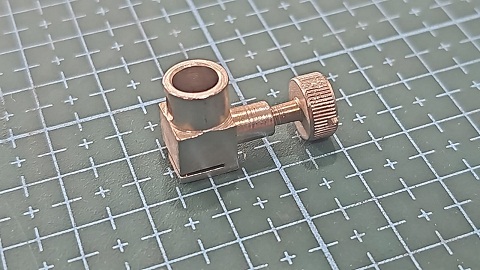 SOPORTE DE AGUJA SINGER FAMILIAR 247/875/974