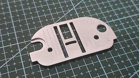 CHAPA AGUJA SINGER PRET-A-PORTER LIN.MODERNA