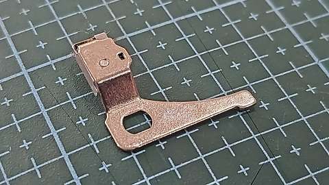 RETENTOR PORTA BOBINA ELNA 2600/2800/6003/6004