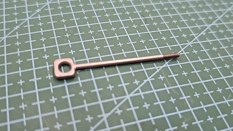 EJE DEL TENSOR JUKI  LK 1900AN/B