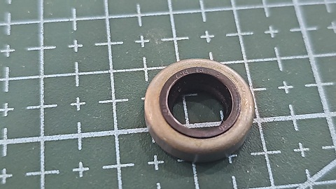 RETEN DE ACEITE OVERLOCK JUKI / RECTA