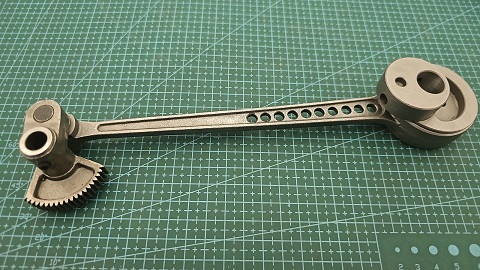 BIELA JUKI  CENTRAL ALIMENTADOR DE LANZADERA LK1900