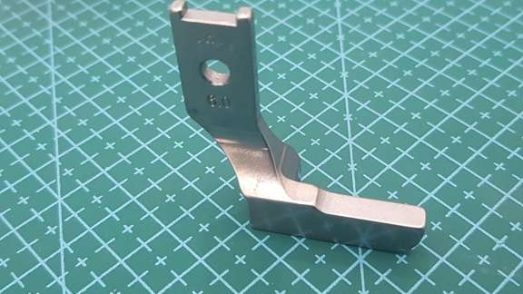 PRENSATELAS VIVO PFAFF EXT. TRIPLE ARRASTRE 1