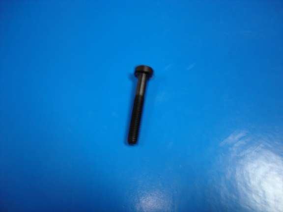 TORNILLO PEGASUS  11/64-40 L: 26