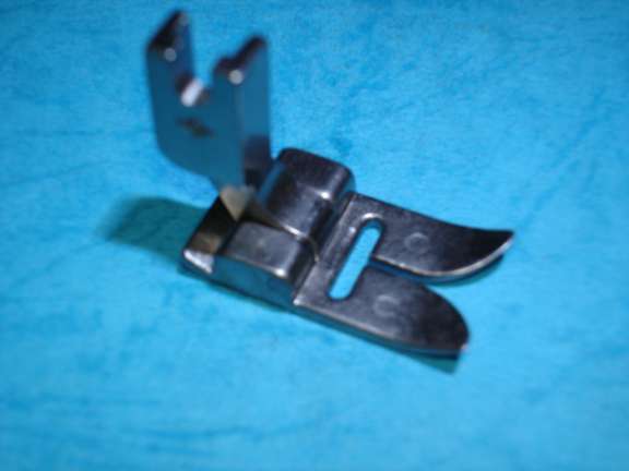 PRENSATELA SINGER 20U NORMAL ZZ