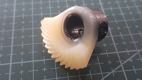 ENGRANAJE JANOME/PFAFF PLASTICA 9.4MM