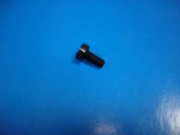 TORNILLO SINGER CASOLETA 11/64-40 L:9.5