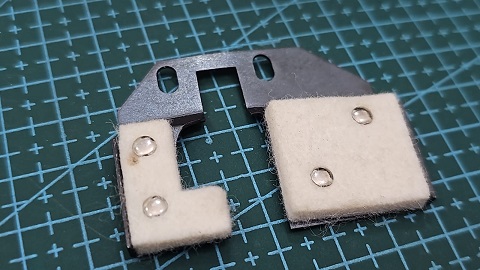 OIL PAD & HOLDER CORTADORA EASTMAN