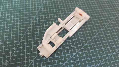 PRENSATELAS DE OJAL 1 PASO JANOME