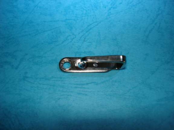 GUIA HILO BROTHER DOBLE AGUJA Y OTROS