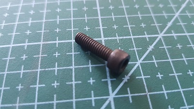TORNILLO KANSAI DE LA BIELA COLLARETA M4 X 0.7 L=14