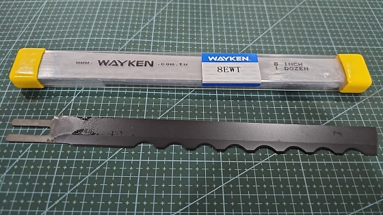 CUCHILLA DE 8" ONDULADA TEFLON PARA MATERIALE