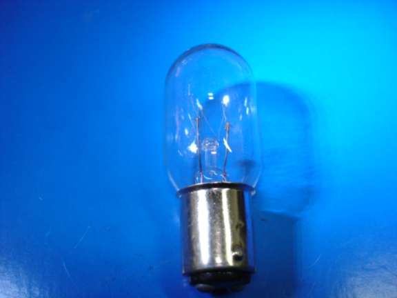 FOCO 220V 15W BAYONETA MAQUINAS VARIAS SADOKI