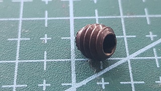 TORNILLO WOLF 1/4-20 L= 6.4 S/C