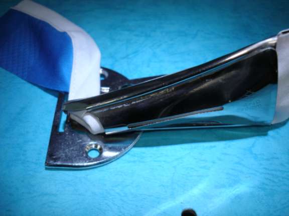 DOBLADILLADOR PARA BIES RECTA  ENTRADA 50MM SALIDA 16MM