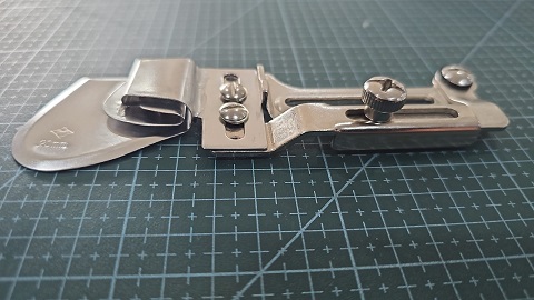 DOBLADILLADOR PARA RUEDO MAQUINA RECTA 20MM