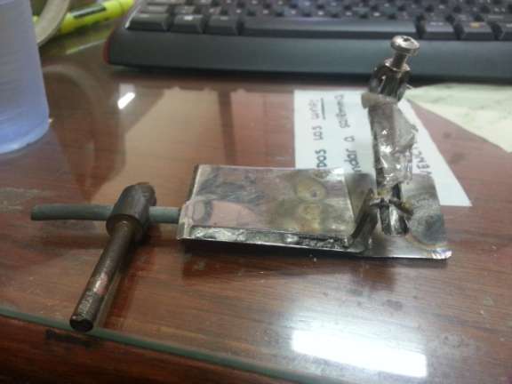 DOBLADILLADOR PARA GOMA DE OVERLOCK 8MM
