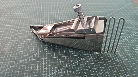 DOBLADILLADOR ESPECIAL 1 DOBLES APLICADOR DE GOMA CINTURA