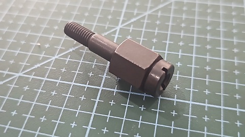 TORNILLO SOPORTE DE LA BOMBA DE ACEITE DDL870