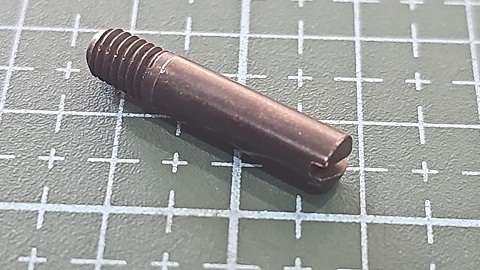 TORNILLO JUKI PALANCA PARADA CUCHILLA OJALADO
