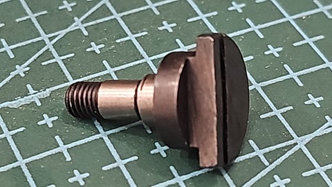 TORNILLO JUKI LK 1850 DEL REVERSOR