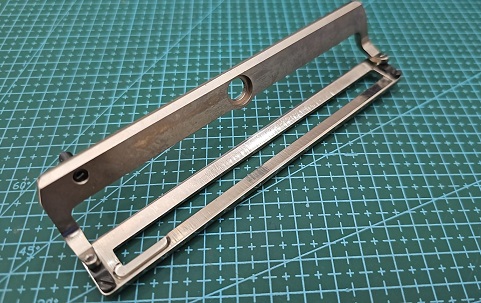PRENSATELAS OJALADORA 120MM CSM-1790